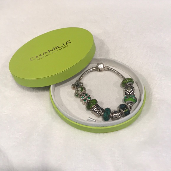 Chamilia Jewelry - Irish charm bracelet ☘️🎄🎁